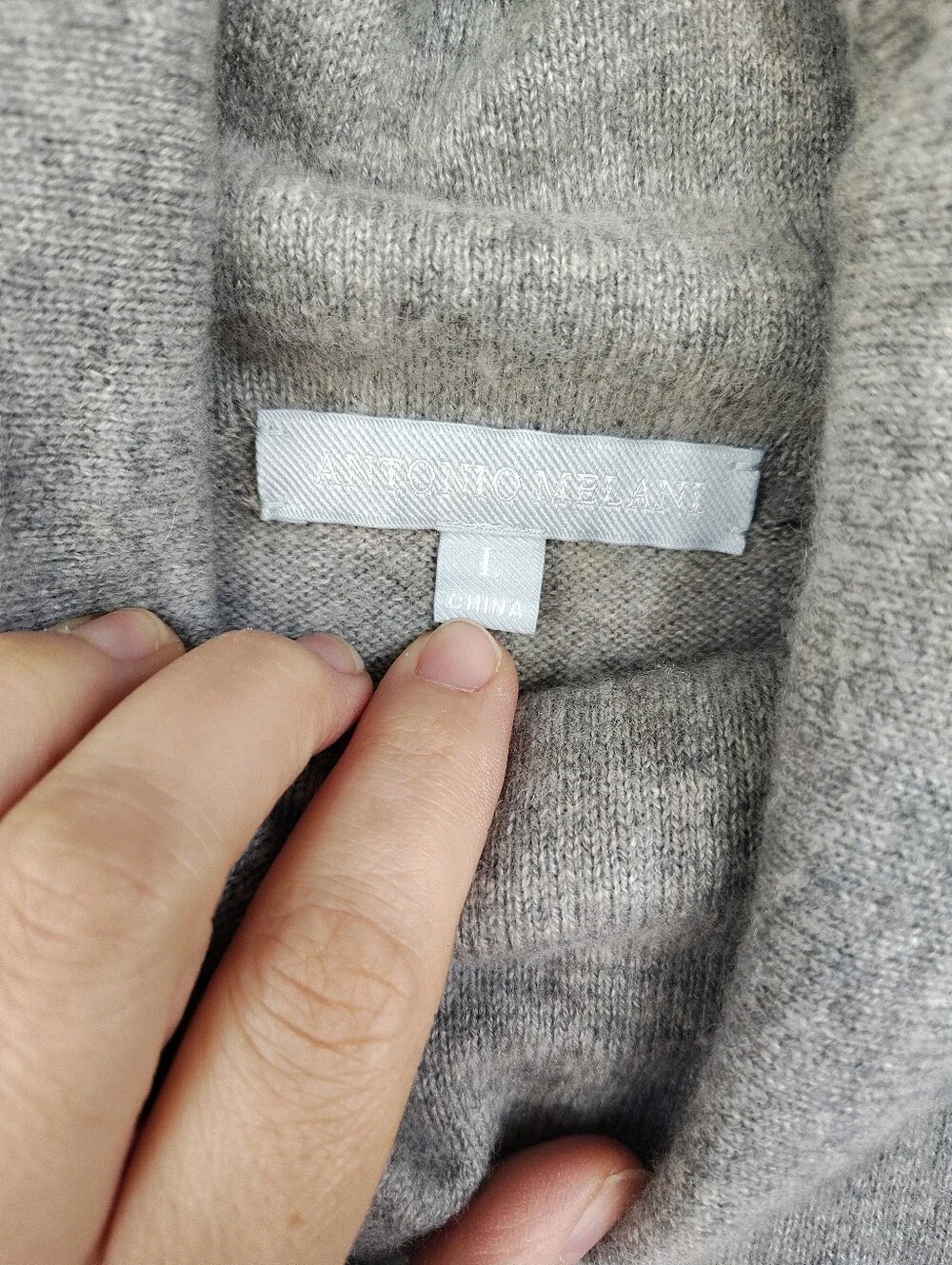 ANTONIO MELANI Cashmere Sweater L Gray Cowl Neck Turtleneck Pullover Knit Crop
